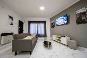 Beautiful townhouse in Mendoza - Image 2