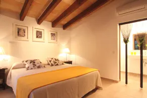 Family friendly villa with optional pool gate , close to Pollensa and the beach. - Image 5
