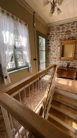 2-storey detached Greek house close to the Acropolis - Image 3