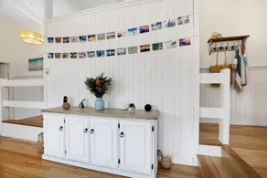 Enchanting Capel Cottage - a stroll to the beach! - Image 2