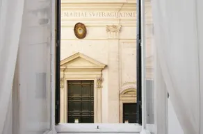 Via Giulia apartment / historic center of Rome - Image 3
