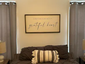 Cozy 3 bedroom, 1 bathroom townhouse! - Image 5