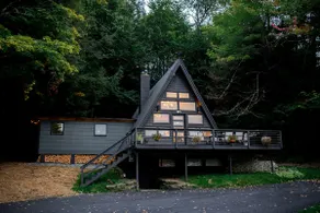 The Summit House - remodeled unique A-frame - Image 4