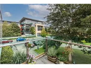Lovely 2 bedroom condo. Very quiet.Exclusive area. - Image 3