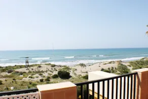 Terrace on Marbella's best beach - Image 4
