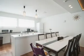 Entire designer villa [BBQ on terrace/10-minute walk to beach] - Image 4