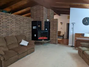 The Old Farmhouse (family friendly house by the woods) easy access, near 45 - Image 4