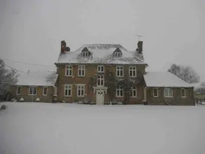Cotswolds Manor - Britishness at it’s finest - Image 2
