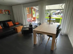 Contemporary Townhouse - Image 3
