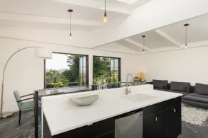 Mill Valley Hilltop Guesthouse with Bay Views - Image 5