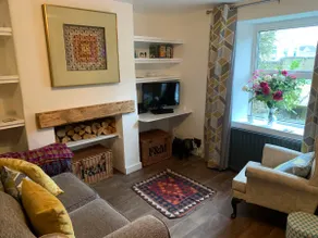 Entire house in the centre of Corsham - Image 4