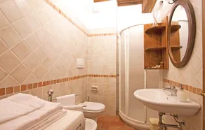 Cute Apartment in Chianti, Florence - Toscana - Image 5