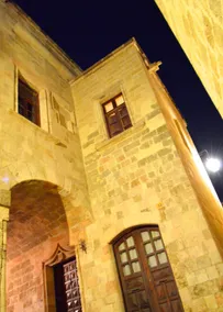 Medieval Villa - Image 4