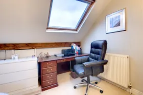 Sheffield & The Peaks - Lovely Family Home - Image 5