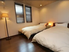 Villa Yamashiro Onsen: 120㎡ Exclusive/5 minutes to Sōyu/2 cars free parking/WiFi/Many restaurants/Extraordinary cafe style - Image 3