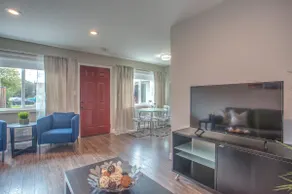 Modern, Clean, & Private in Silicon Valley - Image 3