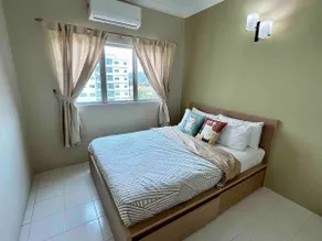 Cozy house with 2 Parking in Bandar Kinrara - Image 4