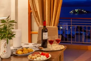 Nina' s Holiday Home ★ With Panoramic Sea View|3BD - Image 4