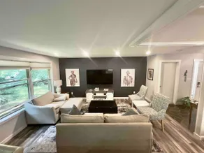 Luxury Southcott Pines Private Beach Chefs Kitchen - Image 4