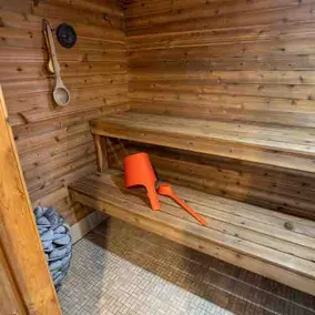 Escape to a Northwoods Cabin with private island! - Image 4