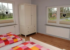 Dream vacation home in Leer, ** **, 85 sqm on the upper floor - Image 5