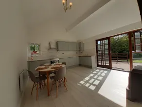 Light & Airy Vaulted Barn Conversion with a View - Image 5