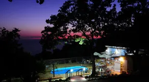 BEAUTIFUL APARTMENT WITH POOL AND SEA VIEW - Image 2
