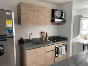 3 br condo w/parking, close to airport - Image 3