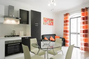 Two Bedroom - Private terrace - Aircon - Free WiFi - Image 2