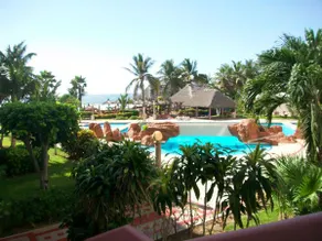 Beachfront Condo - Quintas del Mar - 7th floor - Image 3
