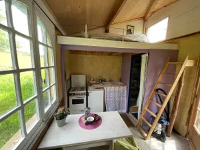 Unusual Wellness Cabin - Image 2