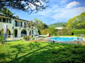 90m² Appartment in villa with swimming pool - Image 2