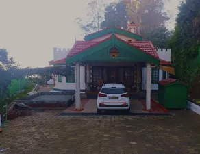 Reuben's Colonial Home Stay - Image 3
