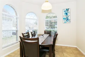 🏠 Modern Living near ExxonMobil & The Woodlands. - Image 4