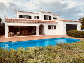 Villa con piscina privata e vista sul mare - Image 4