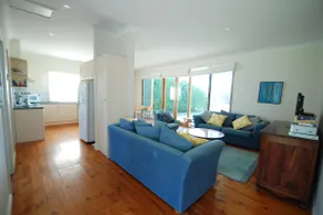 Holiday House in Silver Sands - Image 3