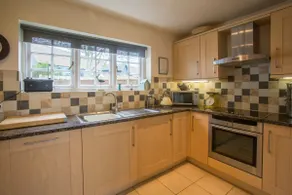 2 Ogilvie Lodge - Image 4