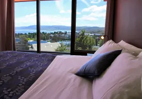 3 Bedroom Apt with Spectacular View - Image 2