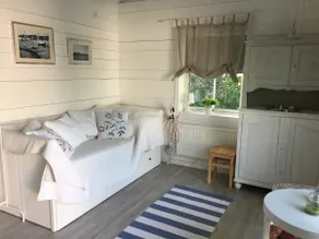 Farhult Beautiful new guesthouse with greenhouse - Image 2