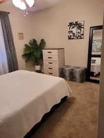 3BR Retreat Near HPU & Furniture Market & PTI - Image 5