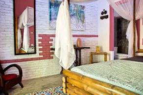 Romantic Bungalow #1 - Image 5