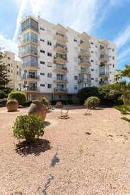 Beachfront. - Image 3