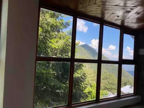 Vintage Hut Nathia Gali (Entire Cottage) - Image 4