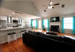 The Pleasant Hollow- Duplex - Image 2