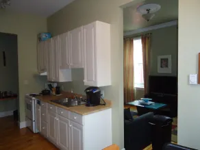 Downtown Historic District Urban Suite on Water St - Image 3