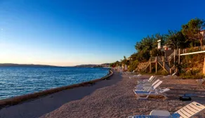 Holiday house close the beach - free ev charging - Image 3