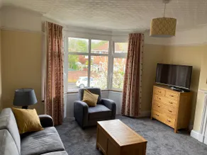 "Near to the Beach "- 2 bedroom Flat Sleeps up to 5 - Image 2