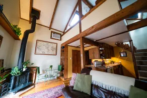 Charming Loft in Historic German Village - Image 2