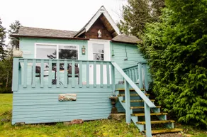 Sage Cottage at The Last Resort on Berry Point Road on Gabriola Island, B.C. - Image 2