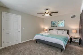 Sleeps 14 Heated Pool 10 Min to Beach USSSA Ready - Image 4
